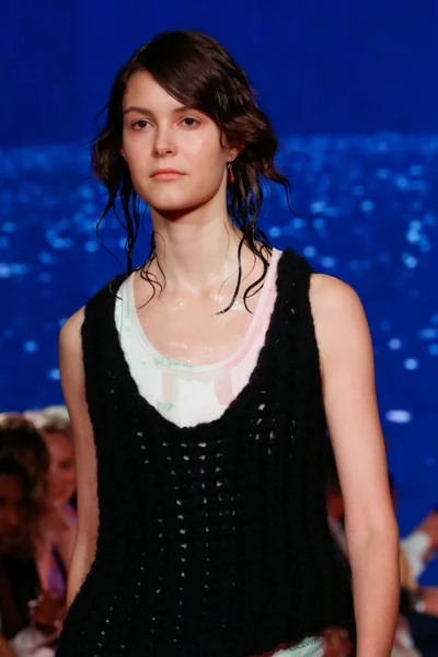Look 57